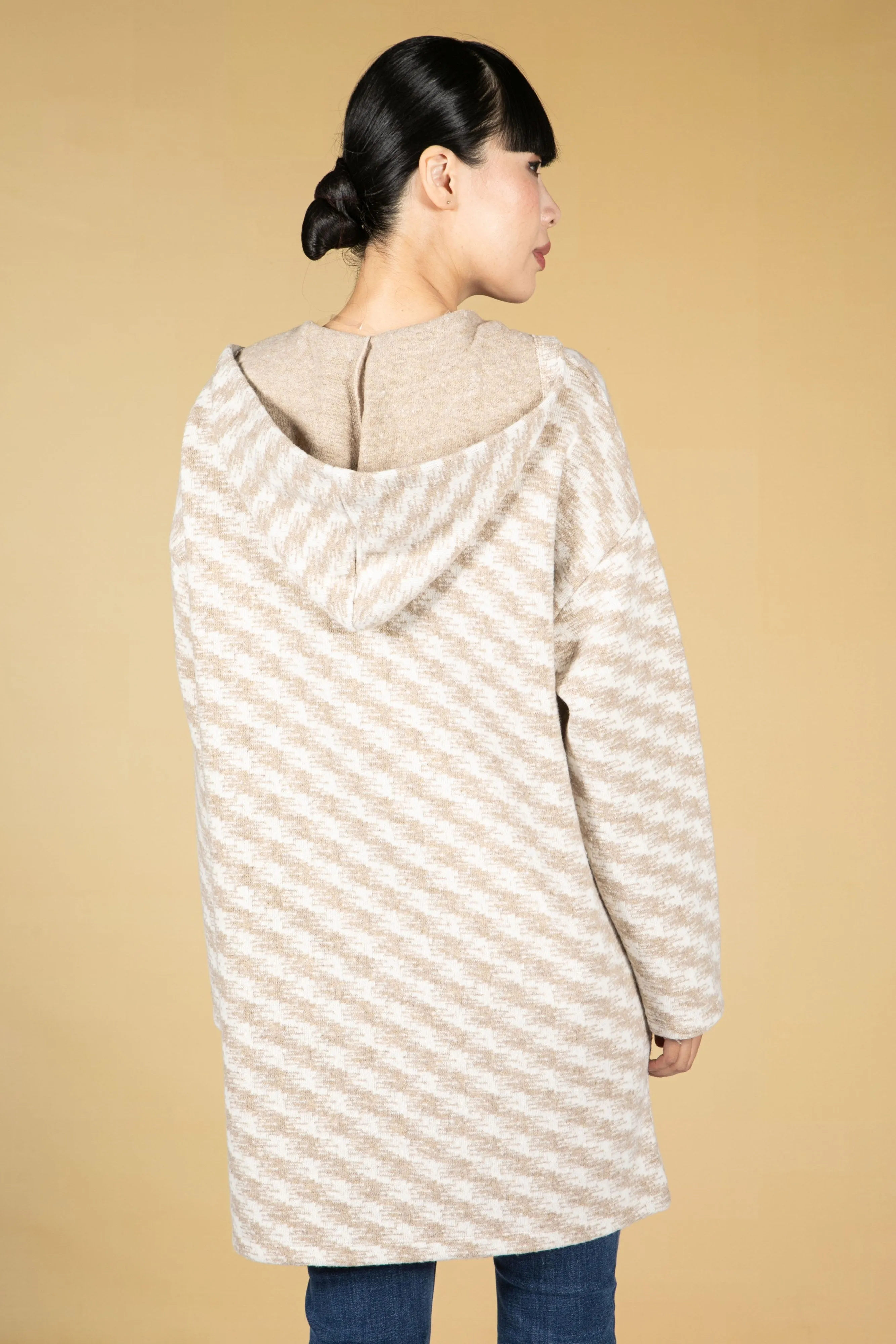 Sand Mix Pattern Knit Cardi