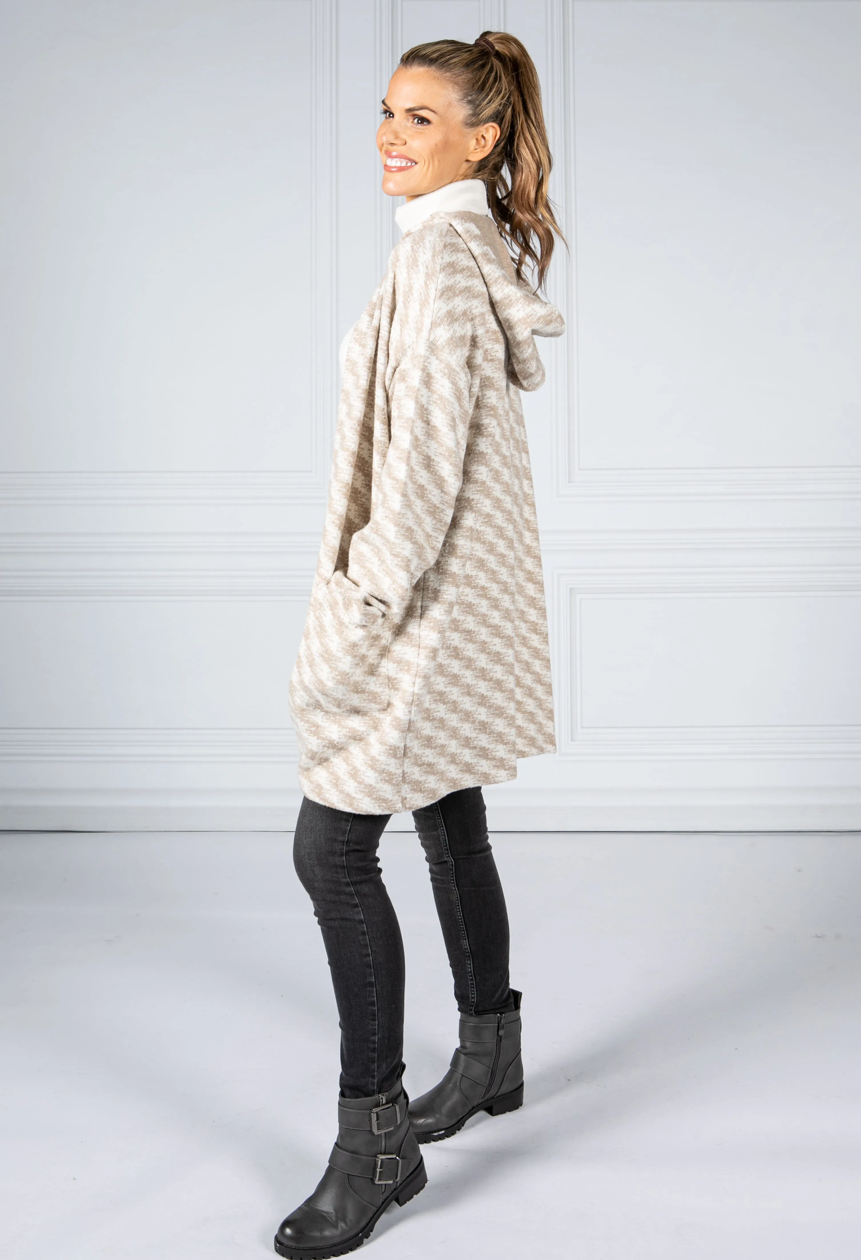 Sand Mix Pattern Knit Cardi